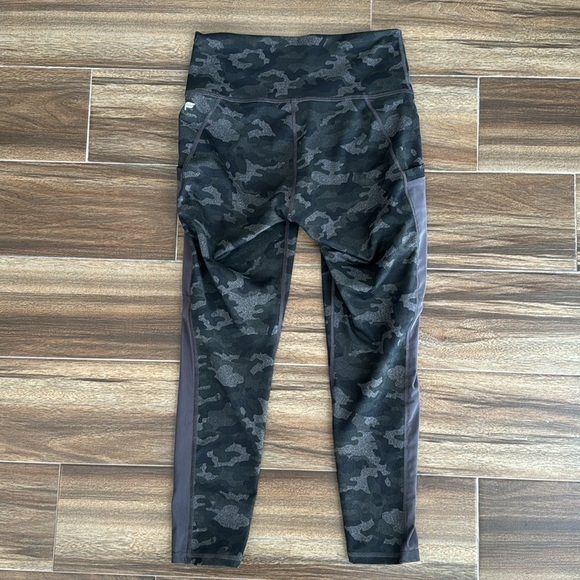Fabletics On-The-Go PowerHold® High-Waisted Capri in Charcoal Camo, S - Picture 13 of 15